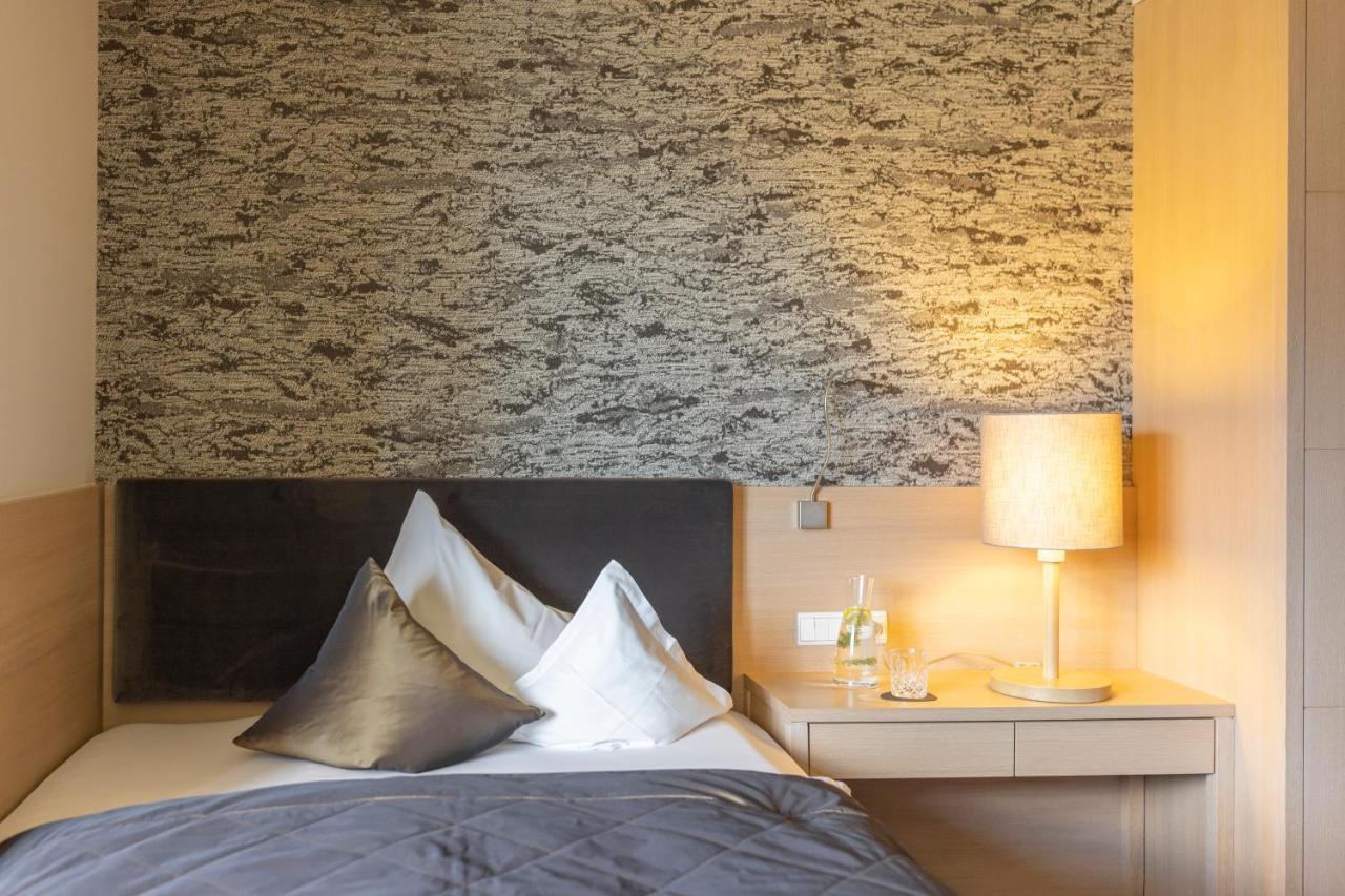 Hotel Patrizia Tirolo Dış mekan fotoğraf